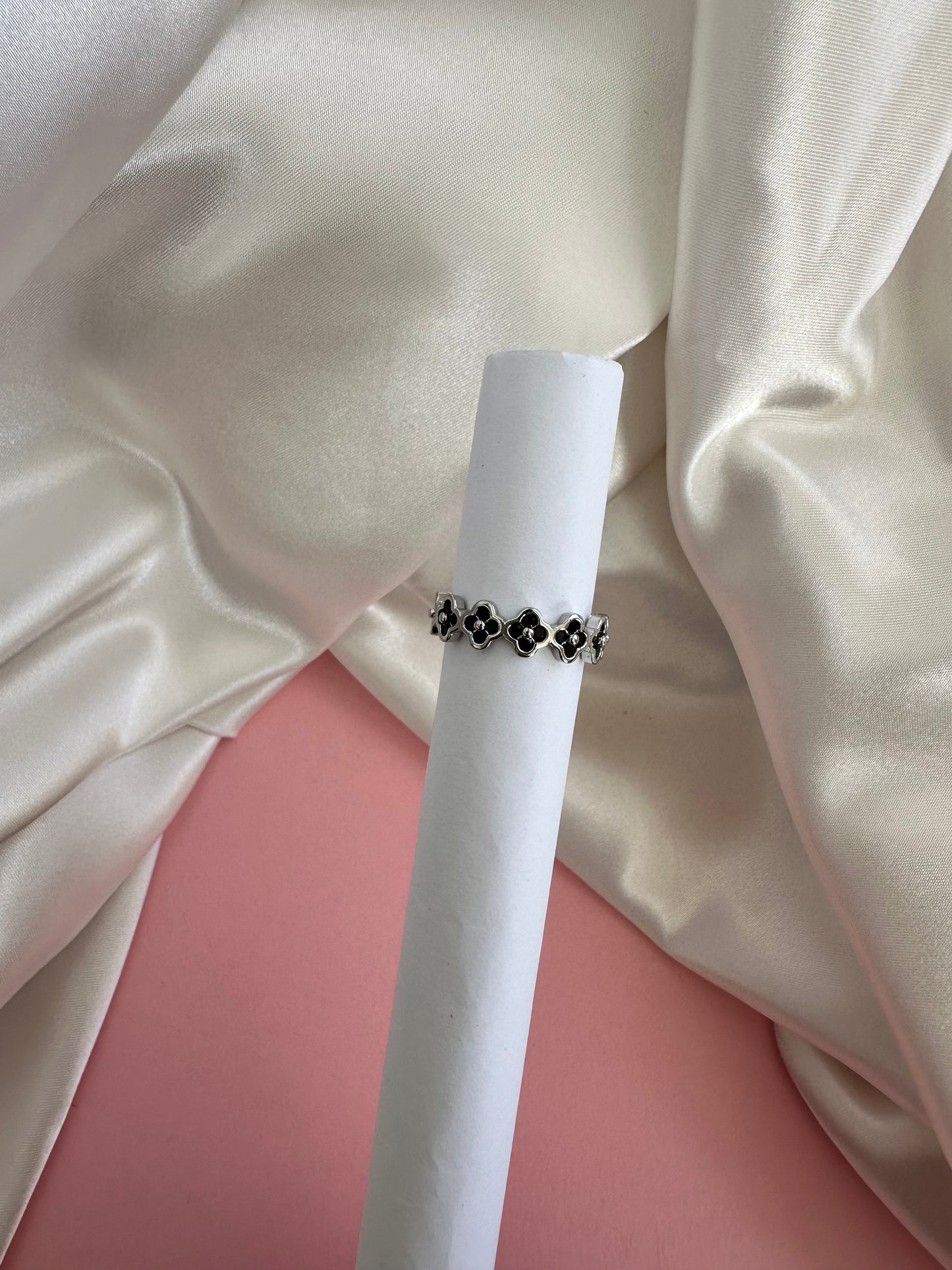 Black Clover Ring